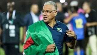الكاف تعاقب المدرب الجزائري للمنتخب التانزاني على خلفية تصريحات كاذبة وغير مسؤولة