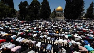 حركة الجهاد الإسلامي تحذر من منع الفلسطينيين دخول المسجد الأقصى خلال شهر رمضان المبارك