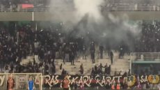 توقيف بعض المتورطين بأعمال الشغب بمقابلة الجيش الملكي وألمبيك أسفي بالملعب البلدي بالقنيطرة