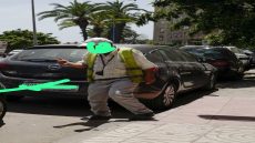 حراس السيارات بين الحاجة والاحتيال: دعوة للتصرف بحكمة